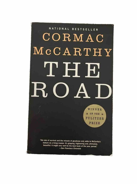 Vintage International Ser.: The Road : Pulitzer Prize Winner by Cormac McCarthy