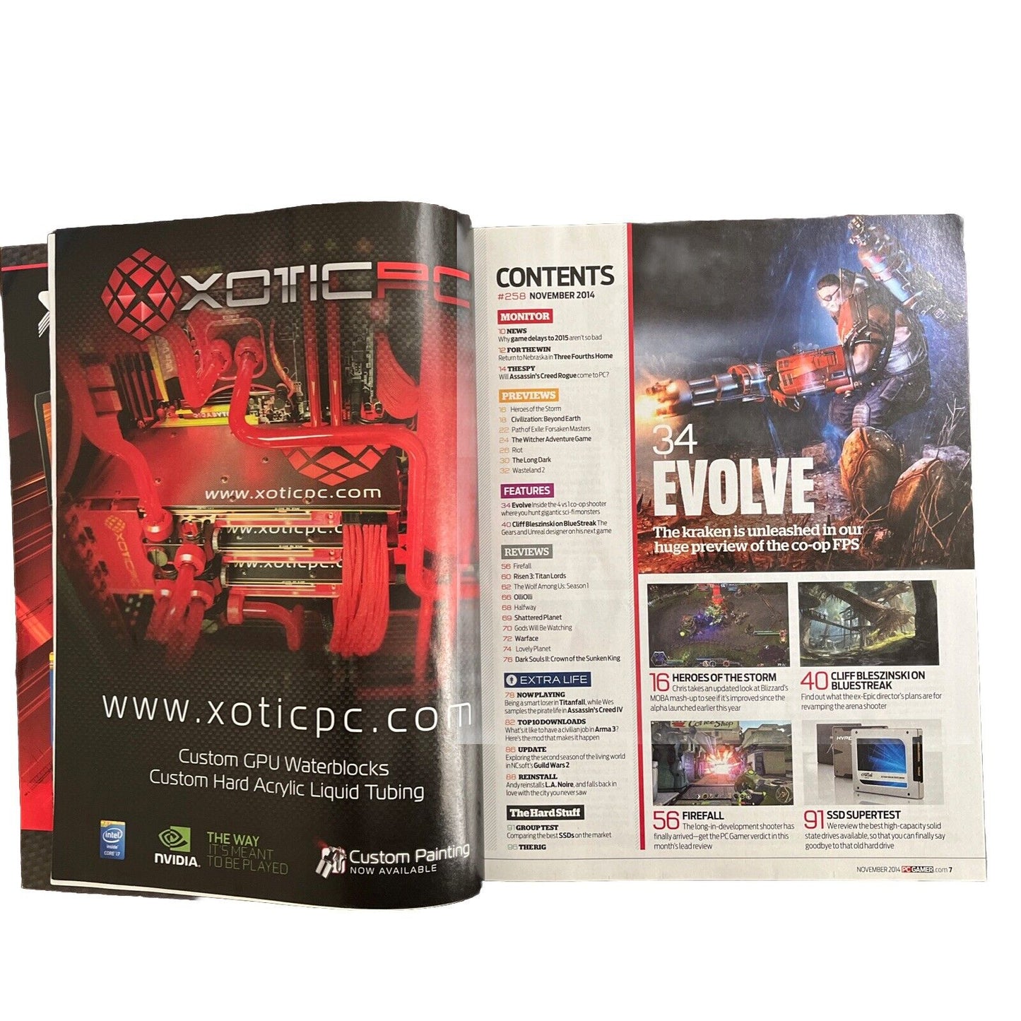 November 2014 PC GAMER #258 video game magazine Evolve