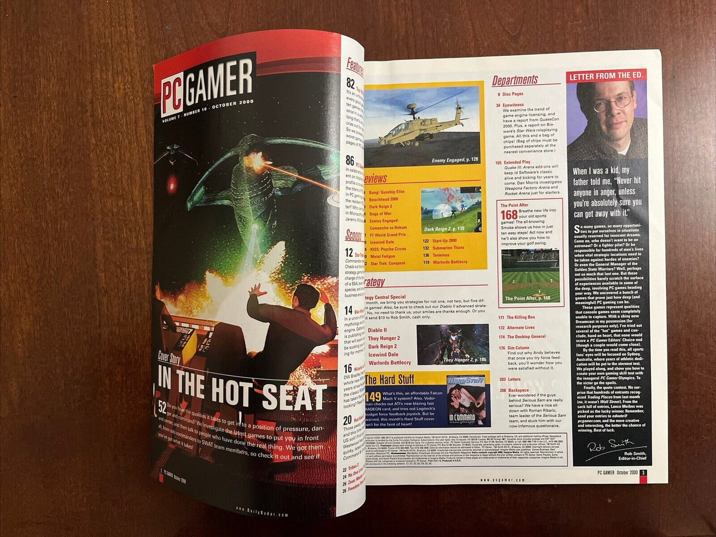 Vintage PC GAMER Magazine Vol.7 No.10 October 2000 - No Guts No Glory