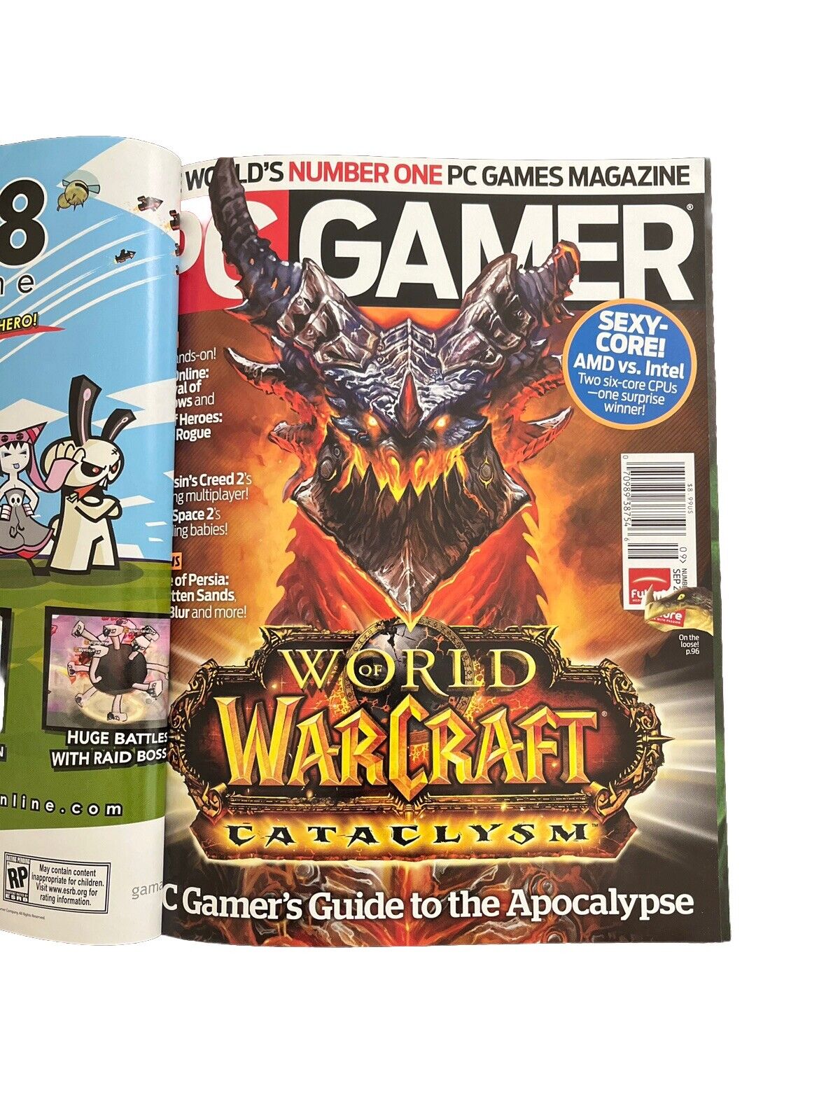 September 2010 PC Gamer #204 Video Game Magazine - World Of Warcraft - Demo Disc